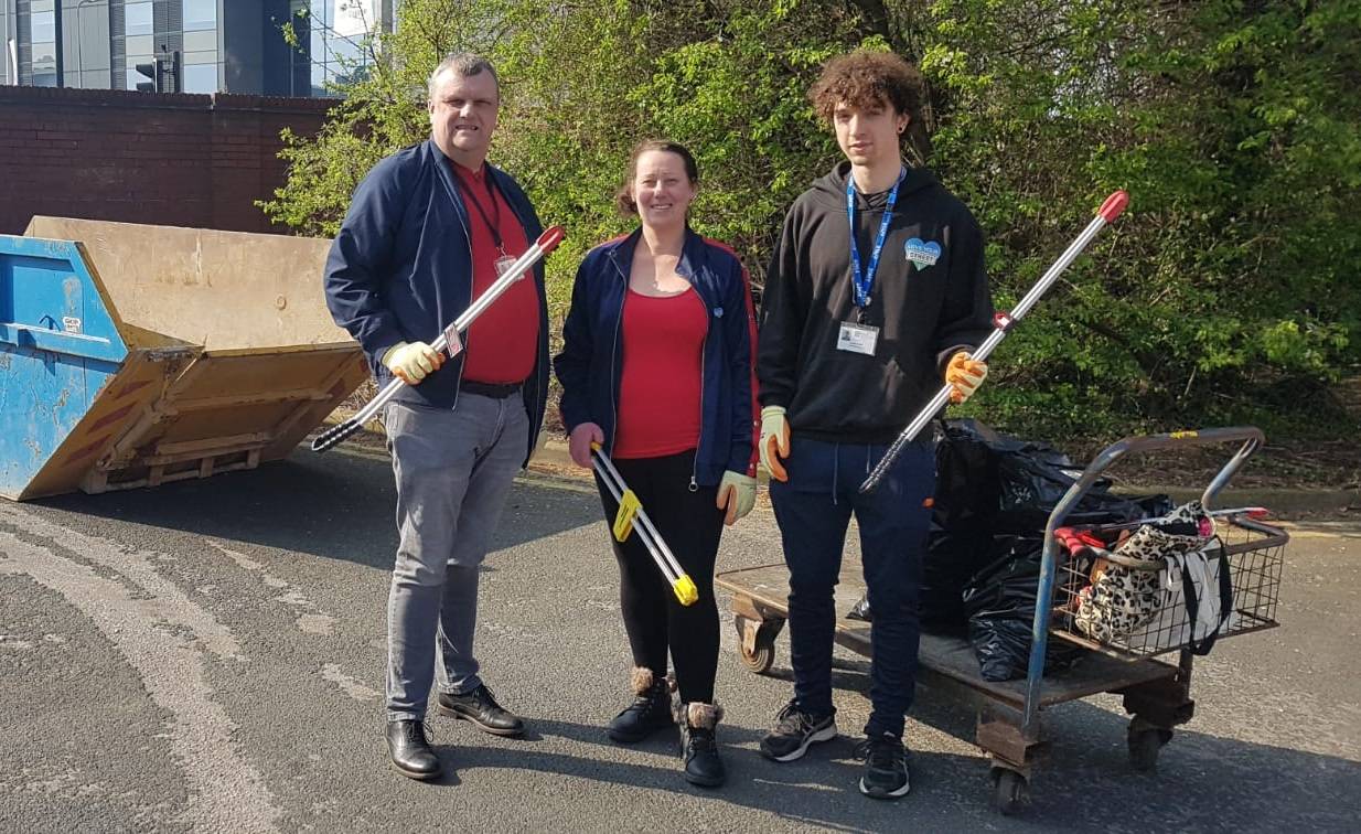 Volunteers will take part in a mass clean-up of an area close to Wincolmlee.