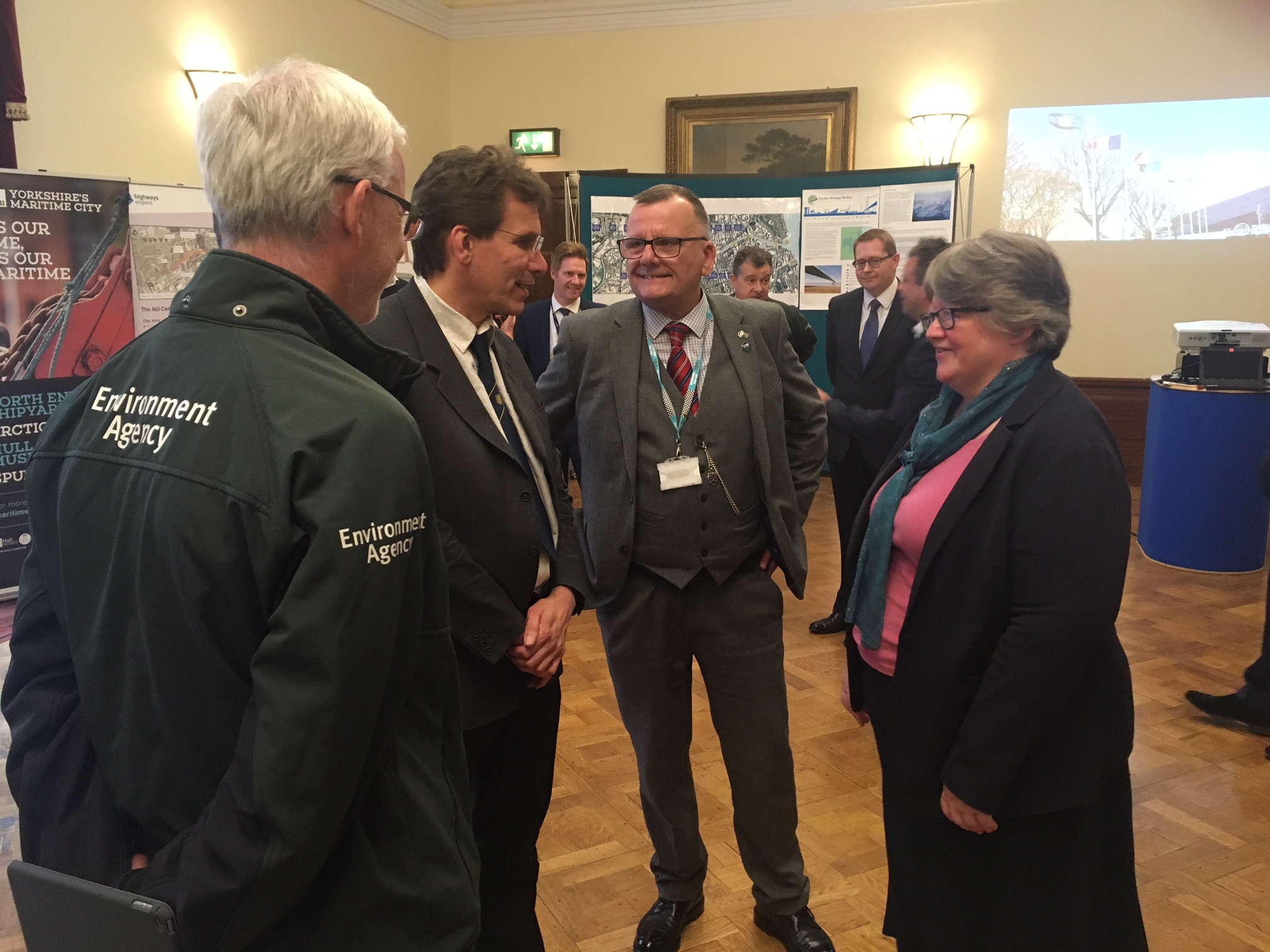 Councillor Daren Hale meets Environment Minister Therese Coffey.