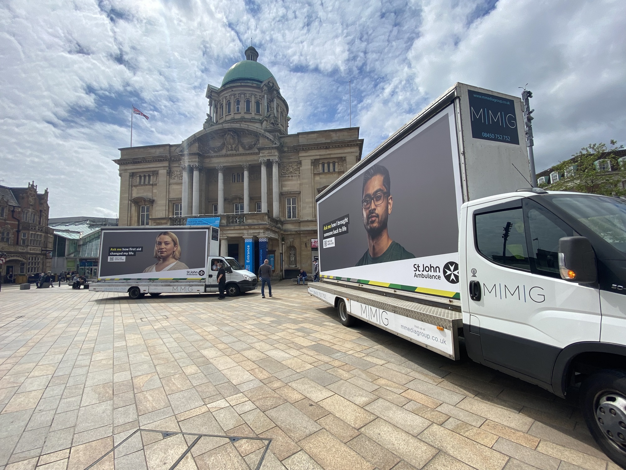Vans outside of Hull City Hall