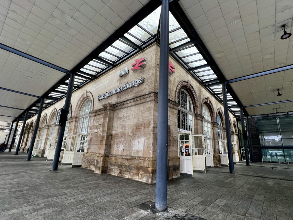 Hull Paragon Interchange exterior